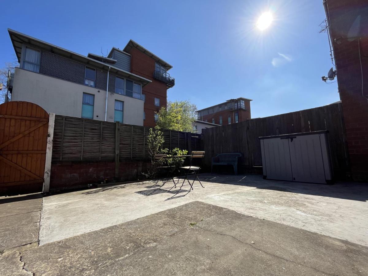 Millfields Place Apartament *